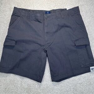NWT Men's George At The Knee Cargo Shorts Size 42 Solid Gray 10" Inseam Classic‎